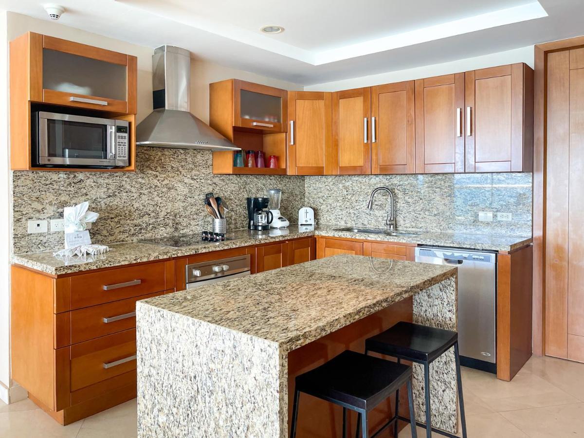 Luxurious Ocean Front Condo 푸에르토페나스코 외부 사진